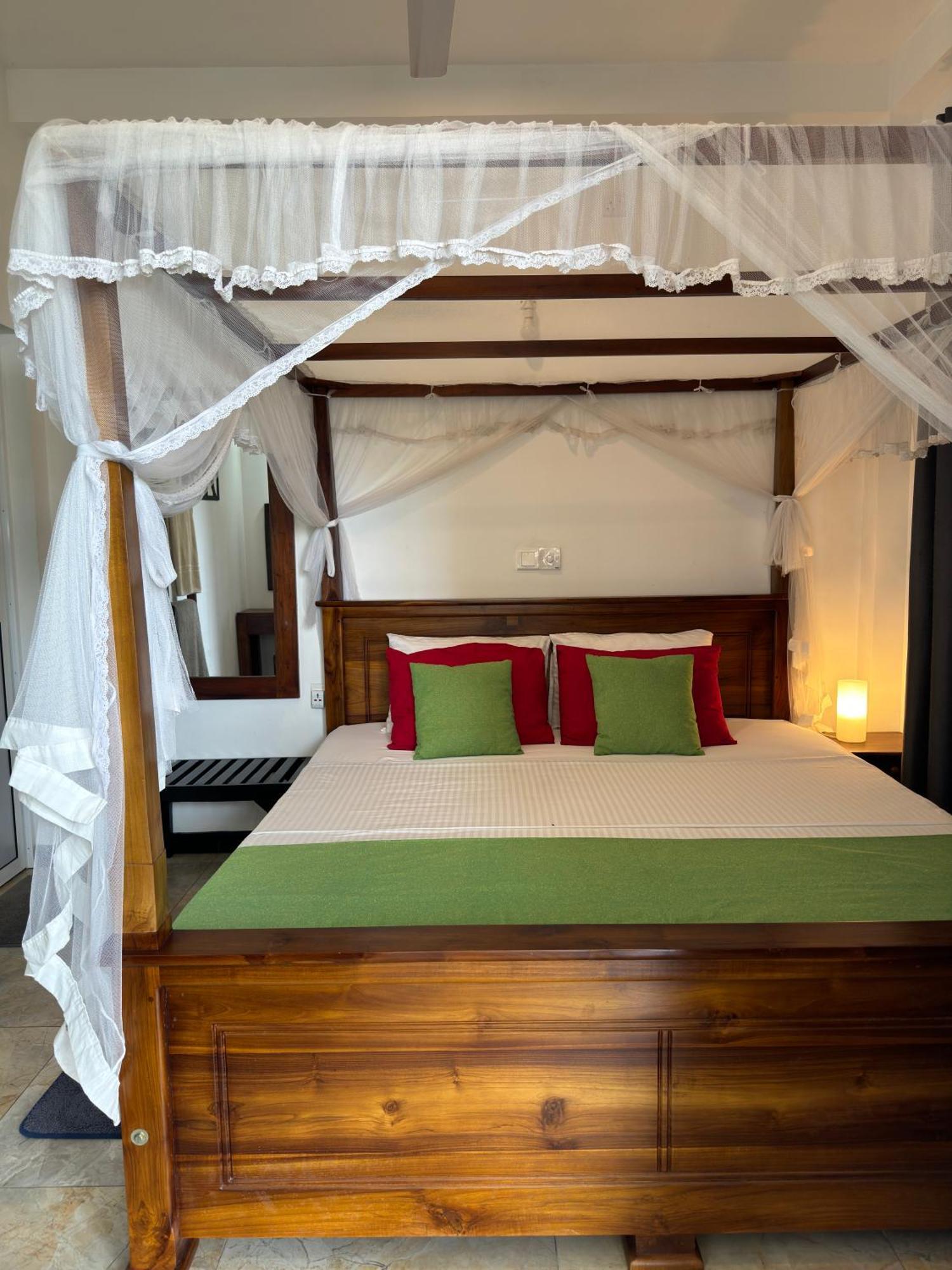 The Tide'S Tale Hotell Galle Exteriör bild